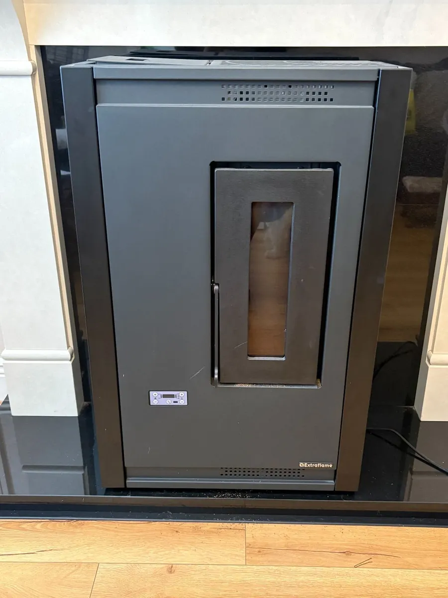 Nordica Extraflame Luisella Pellet Stove - Image 1