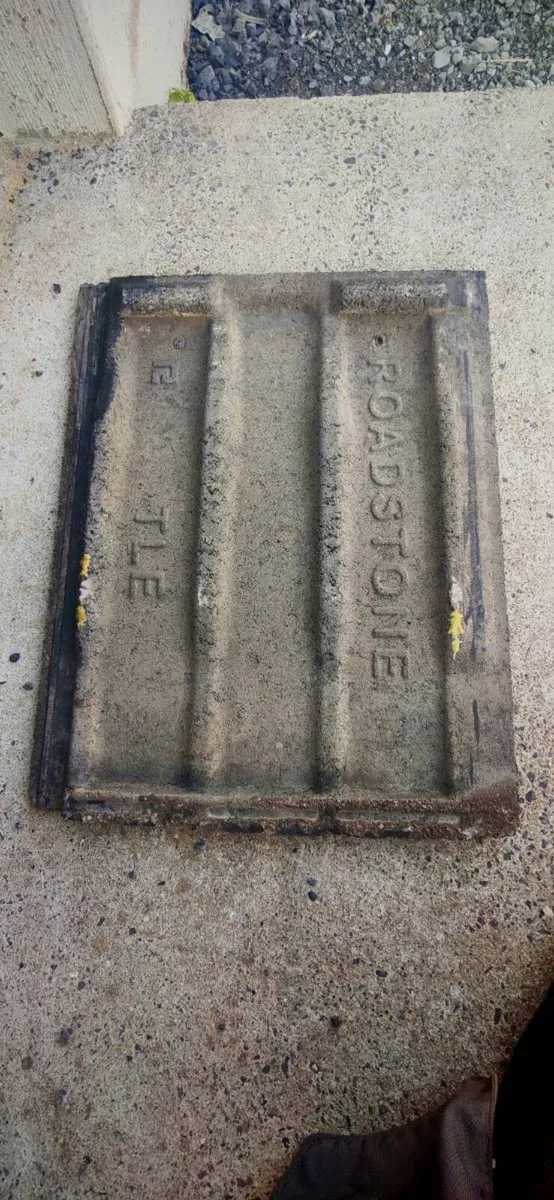 Roadstone Roof tiles - Image 1