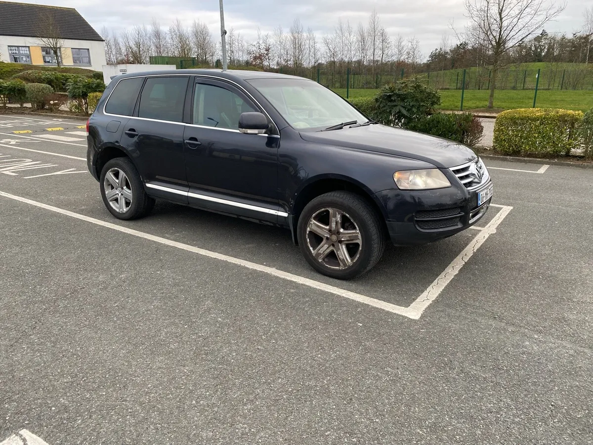 Volkswagen Touareg - Image 1
