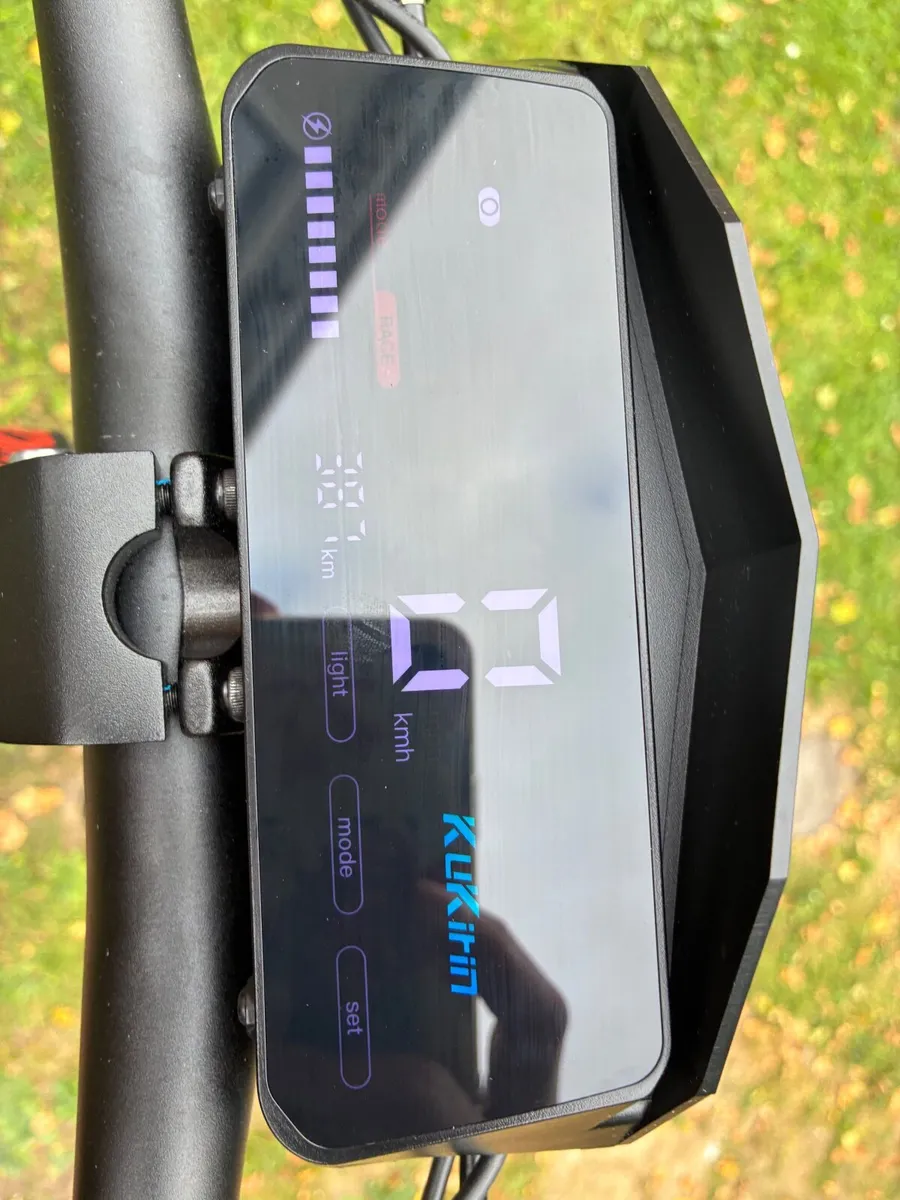 KuKirin G2 Electric Scooter - Image 3