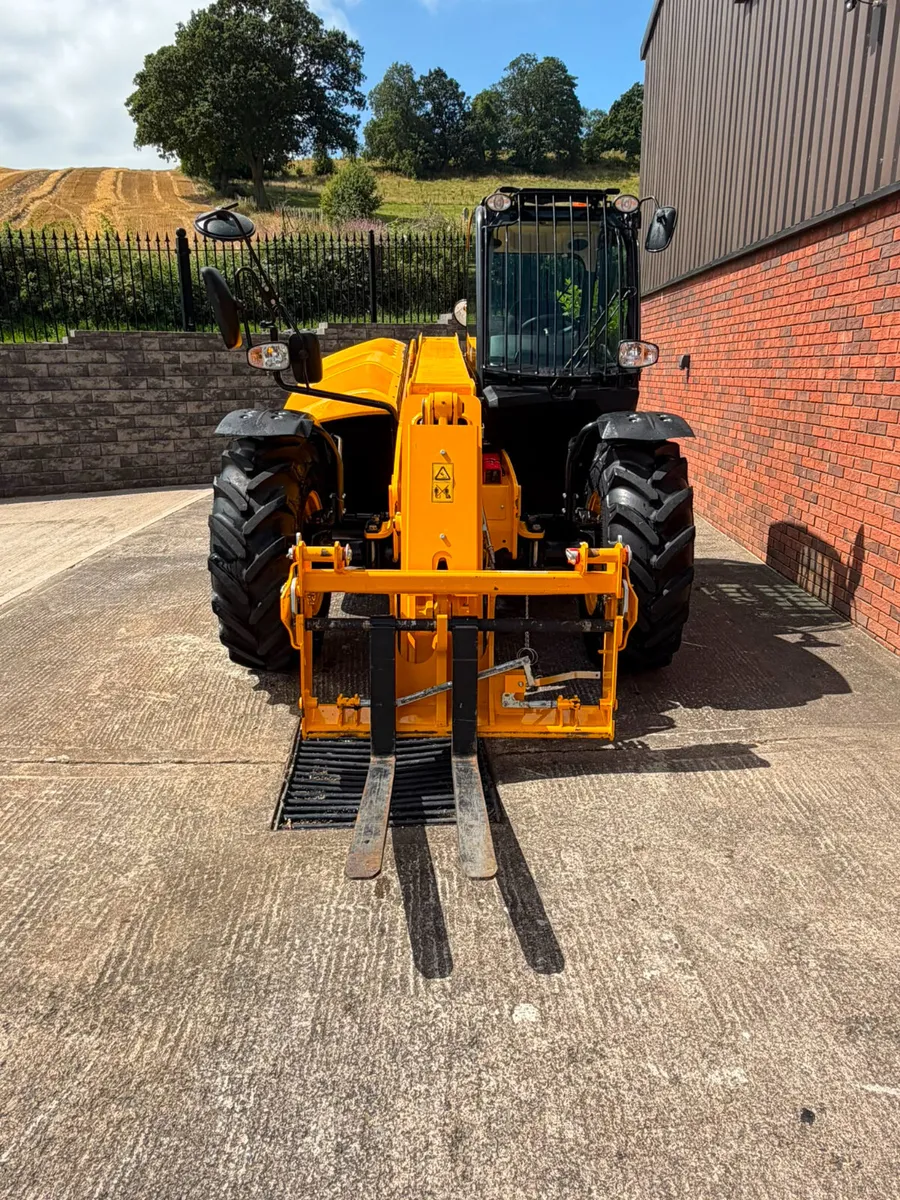 2026 - JCB 531V70 - 200 HOURS - Image 3