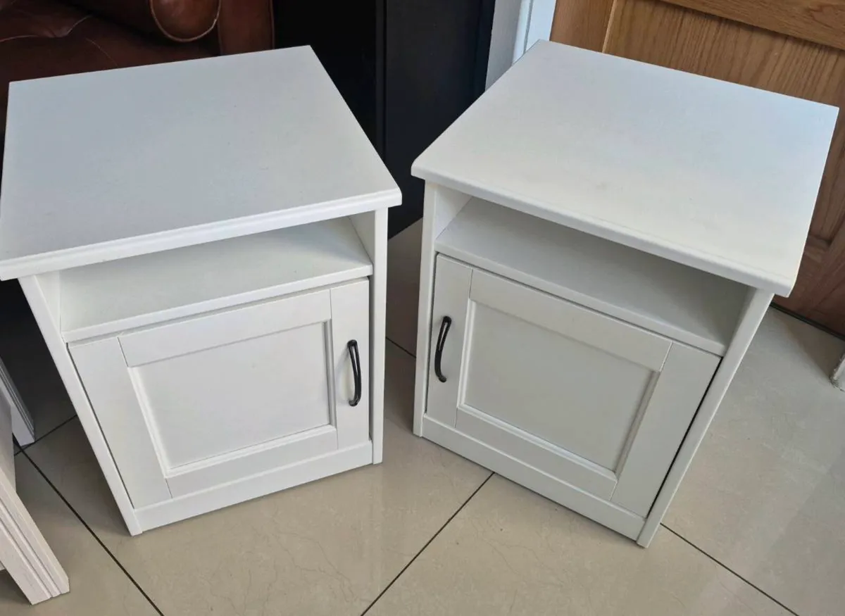 Pair of lockers - Image 3