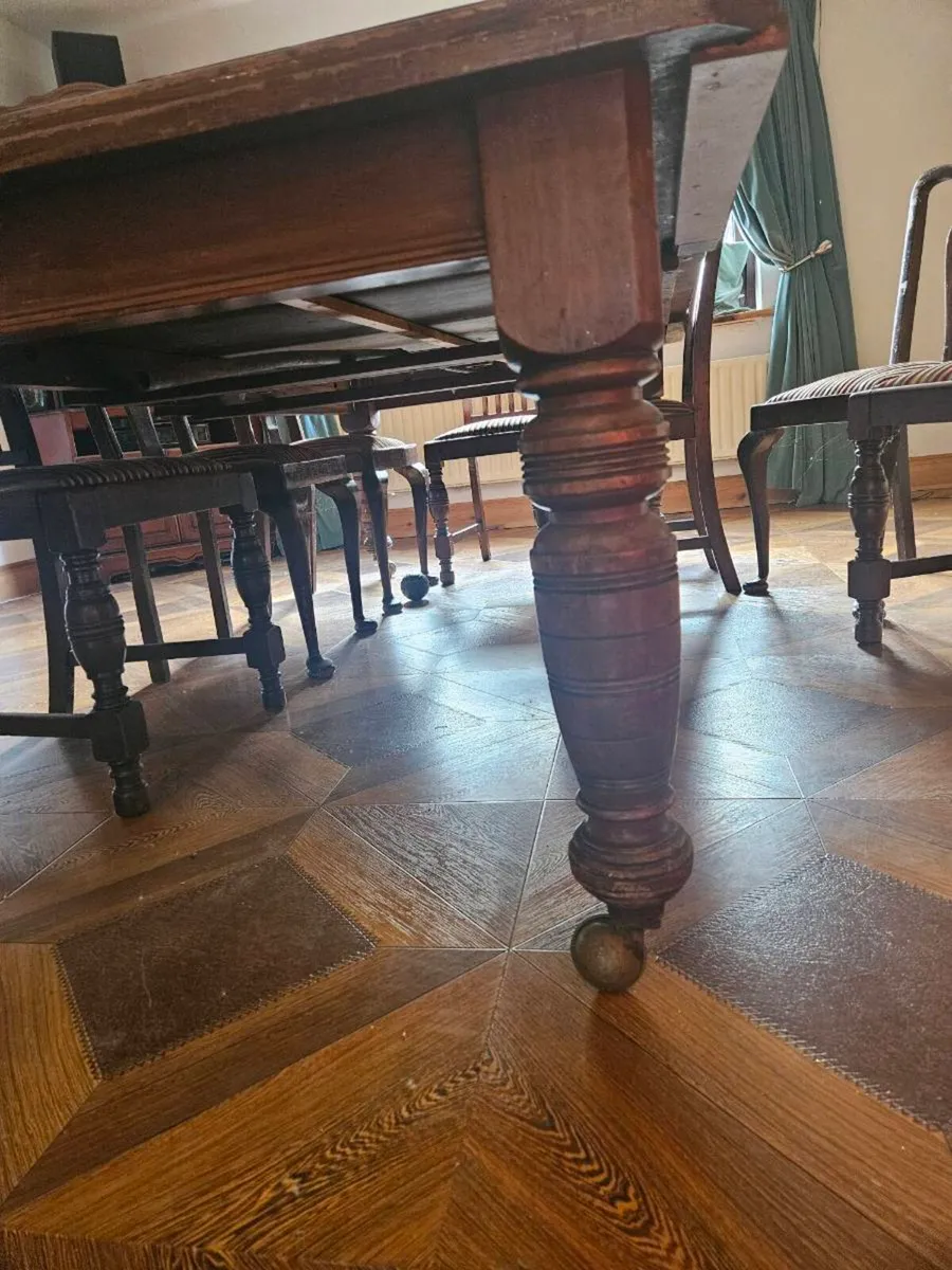 Solid Mahogany Extendable Dining Table & 8 Chairs - Image 3