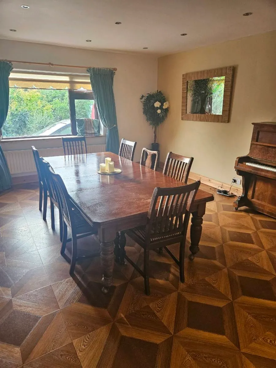 Solid Mahogany Extendable Dining Table & 8 Chairs - Image 1