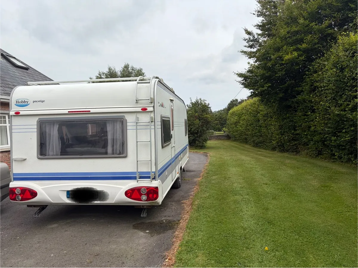 Lovely Hobby Prestige 4-berth - Image 3