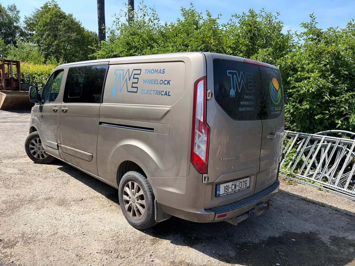 Ford Transit Crewcab - Image 2