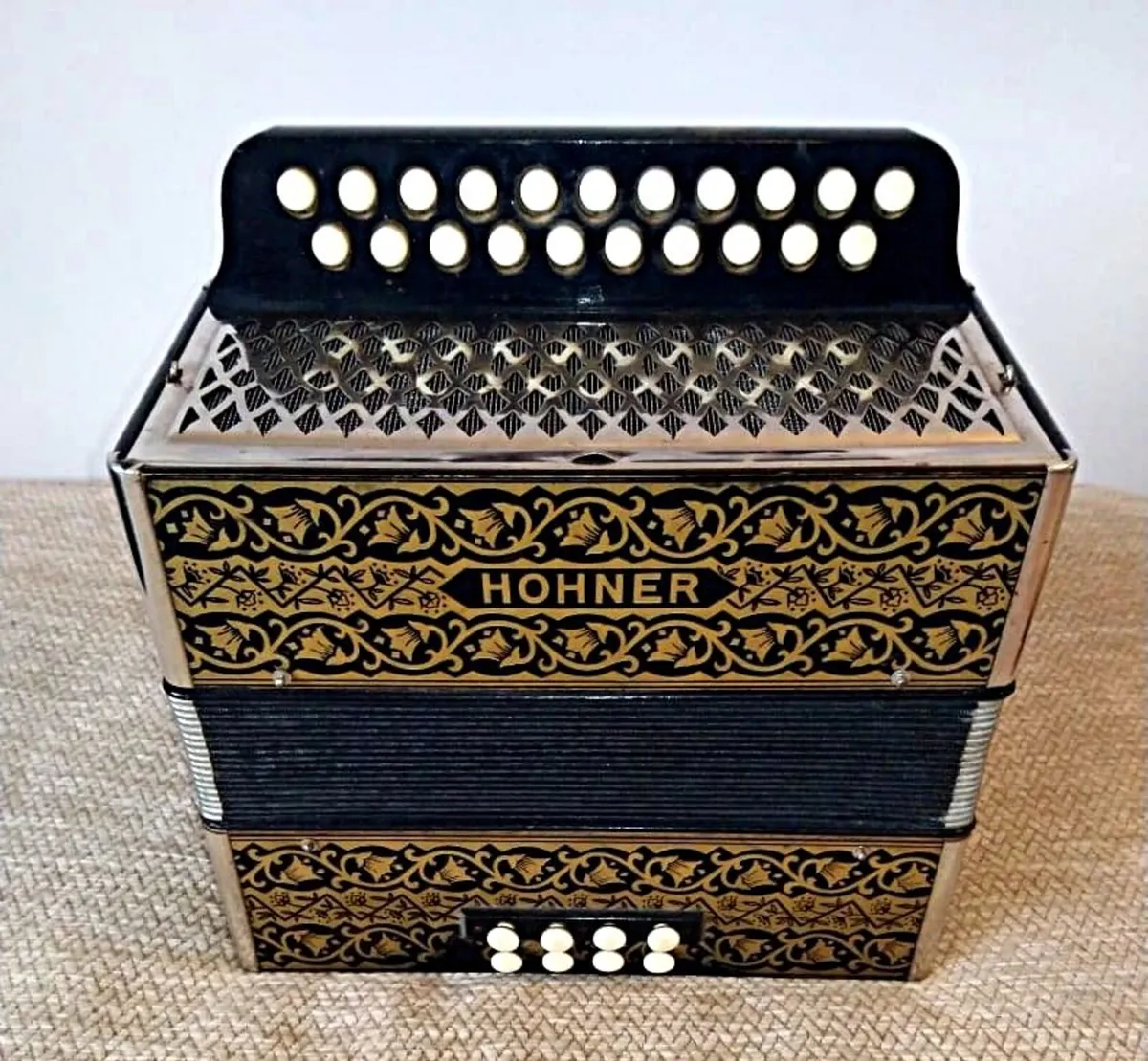 Accordion Wanted