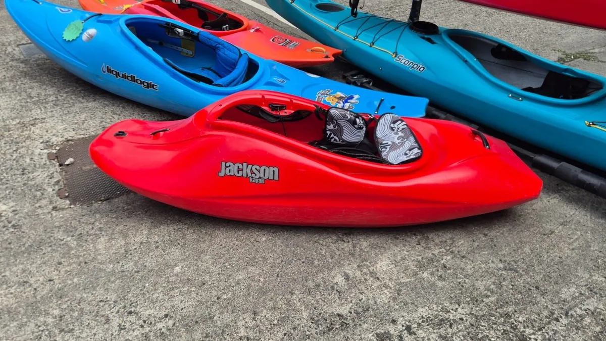Used Jackson Rockstar V large freestyle kayak - Image 1
