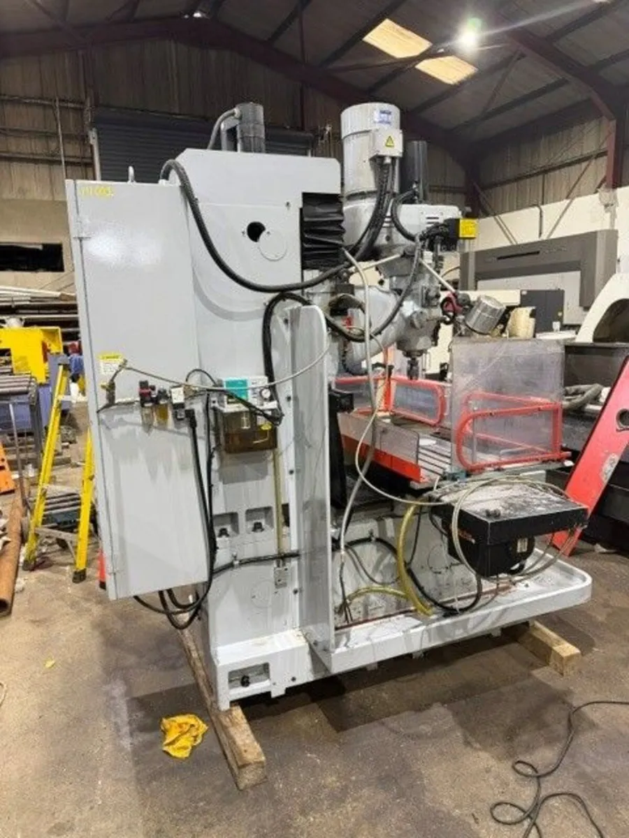 XYZ SMX 3500 CNC TURRET MILL - Image 1