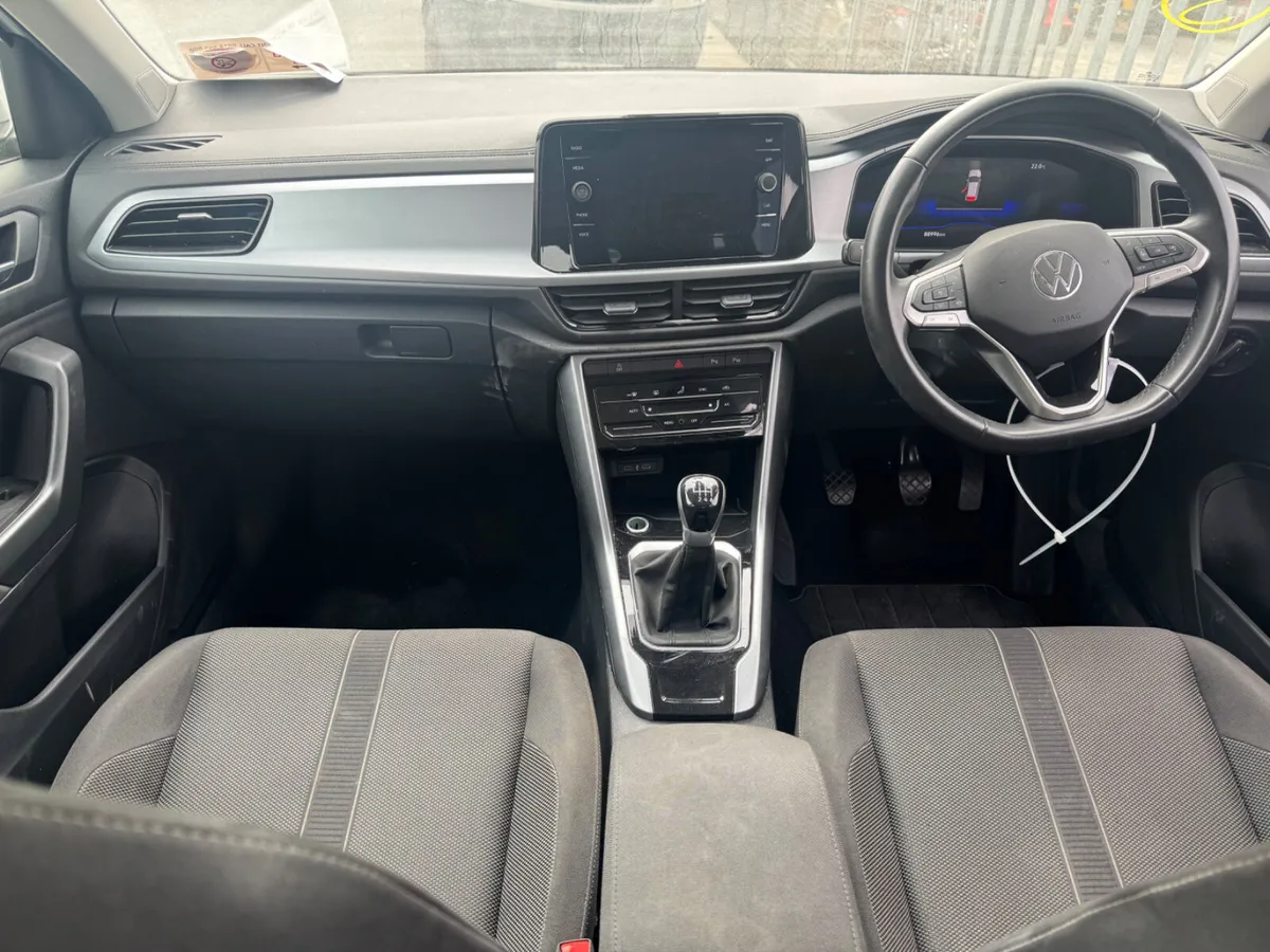2023 Volkswagen T-Roc 1.0TSI BREAKING / PARTS - Image 4