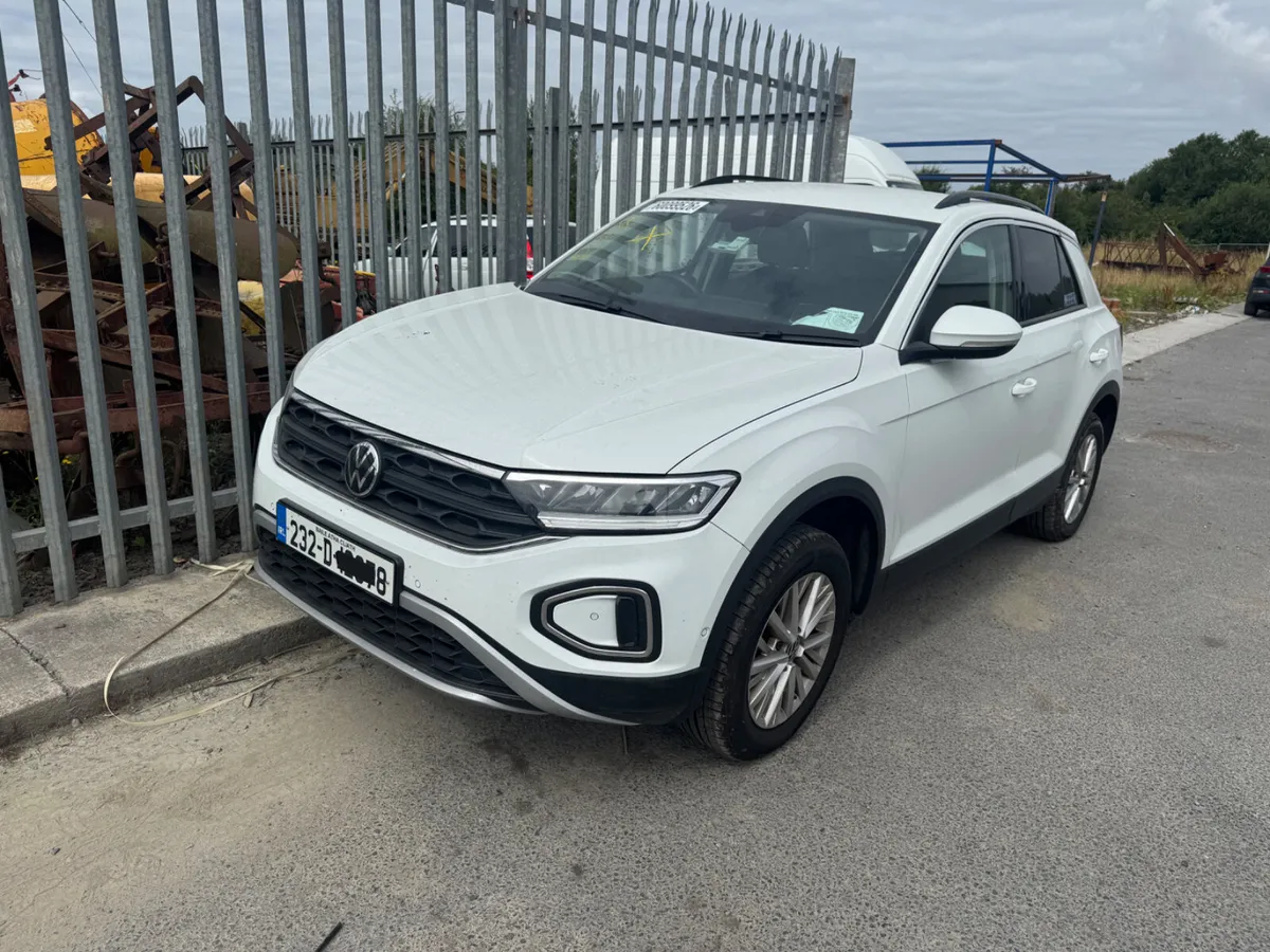 2023 Volkswagen T-Roc 1.0TSI BREAKING / PARTS - Image 1