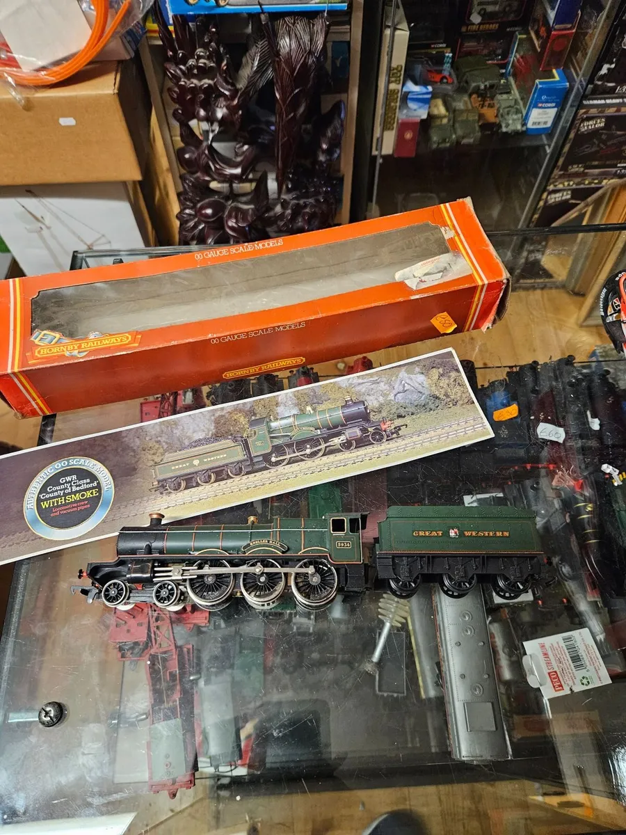 Hornby OO Gauge Kneller Hall Steam Engine - Image 1