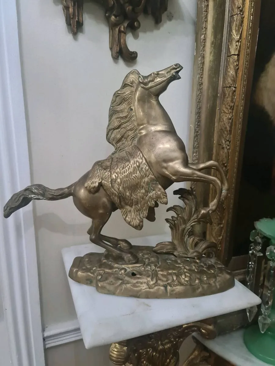 Solid brass rearing horse - Image 4