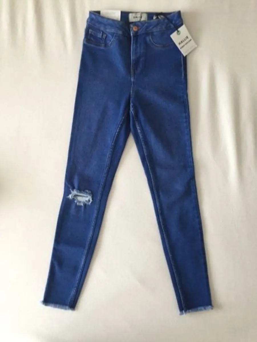 Bnwt new look hallie super skinny jeans: size 8 - Image 1