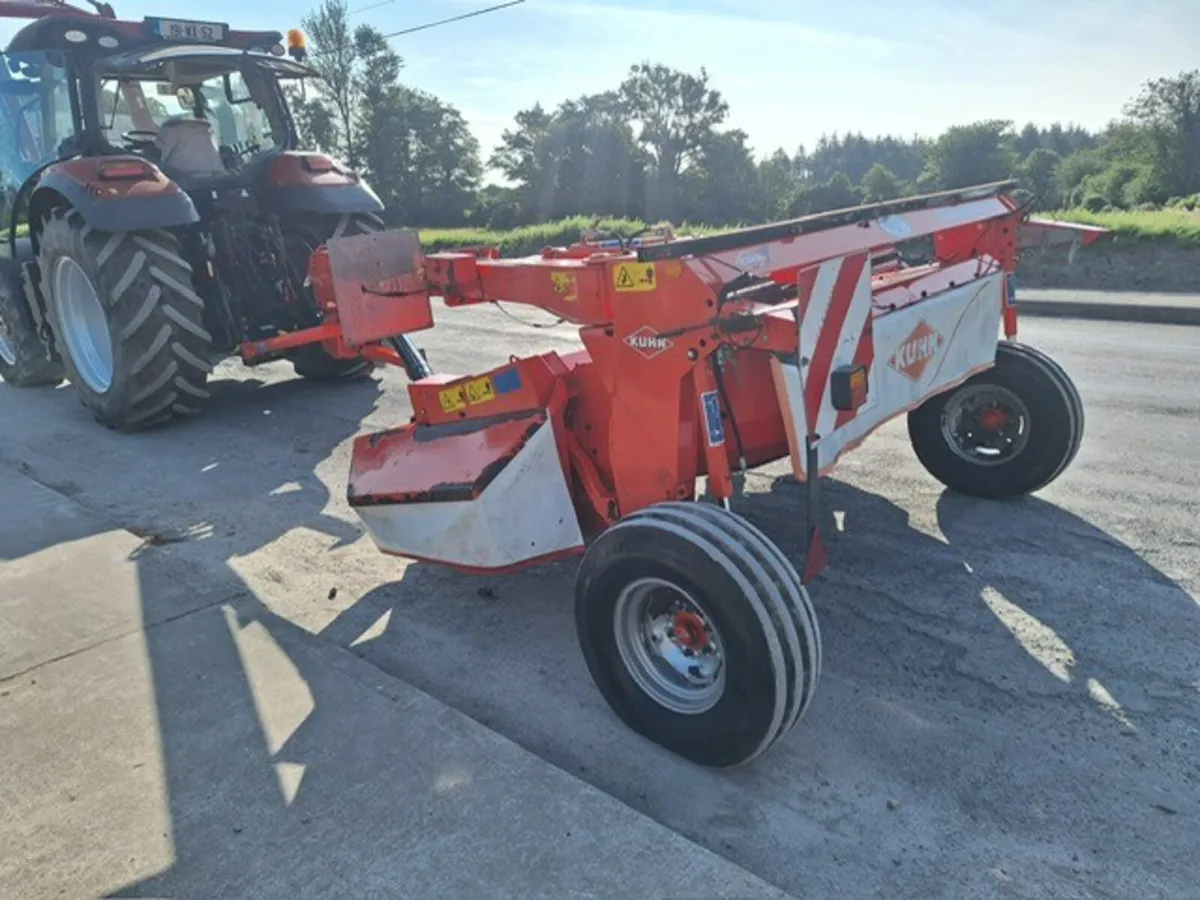 2014 Kuhn FC283 TG Trailed Con Mower - Image 3