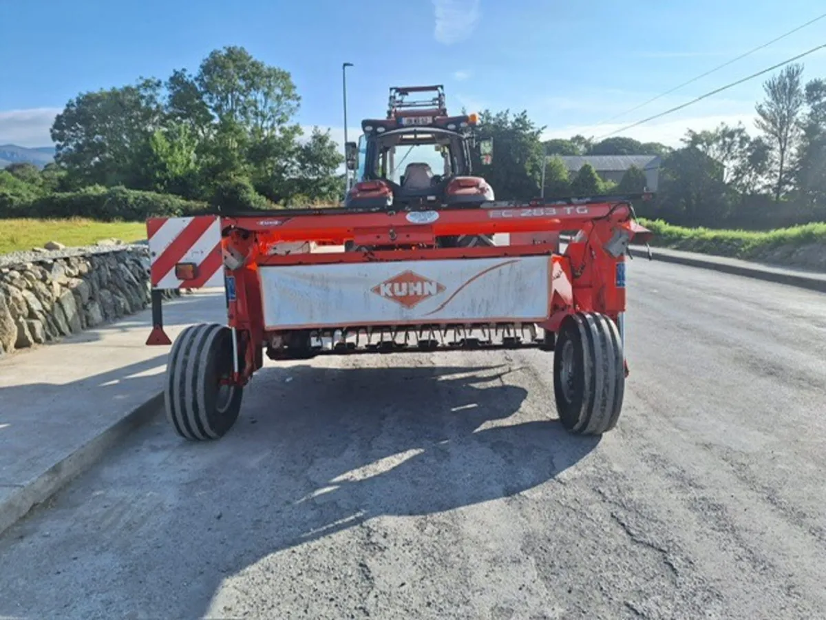 2014 Kuhn FC283 TG Trailed Con Mower - Image 4