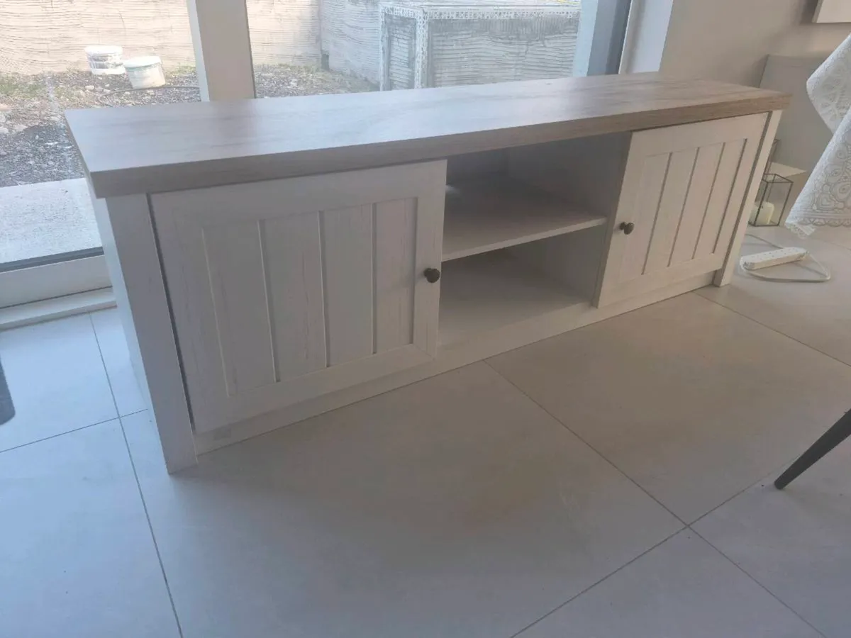 Tv bench & coffee table - Image 3