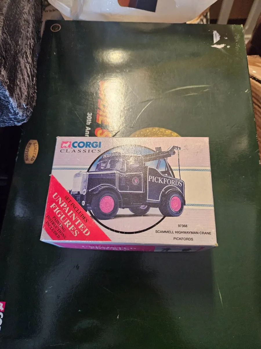 Corgi Scammel Pickfords Tow Truck Wrecker - Image 2