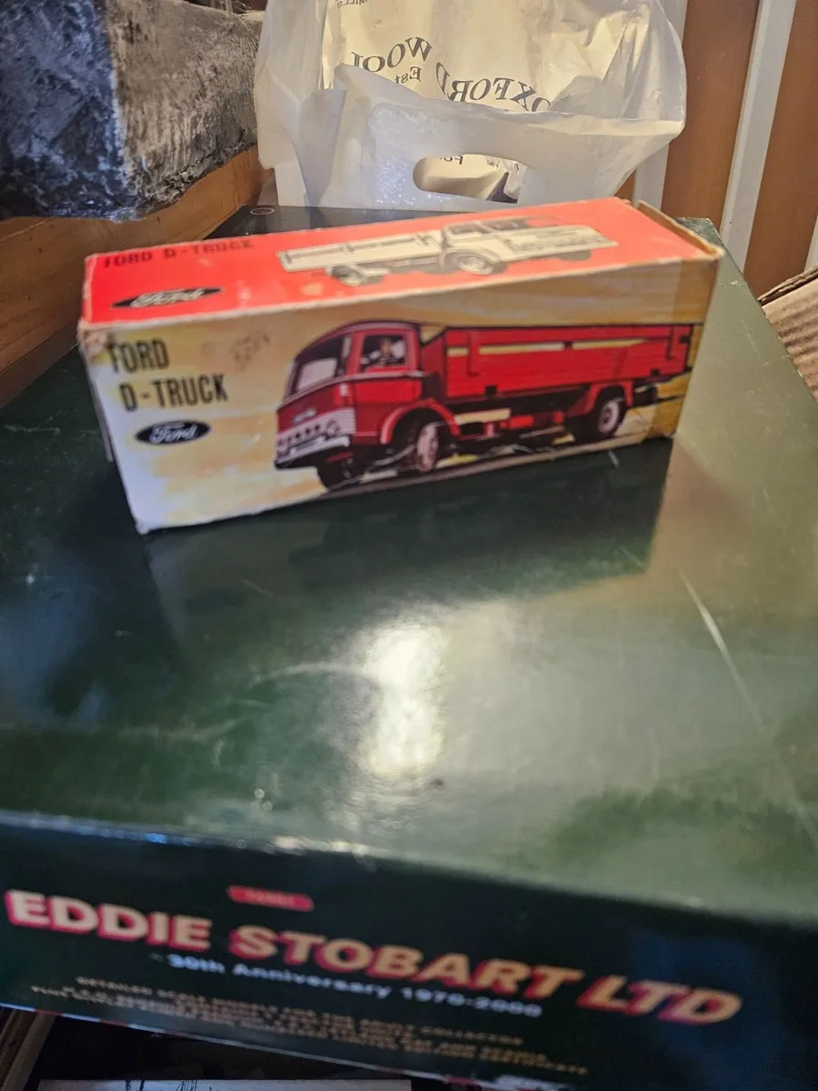 Corgi Tekno Ford Model D Truck - Image 2