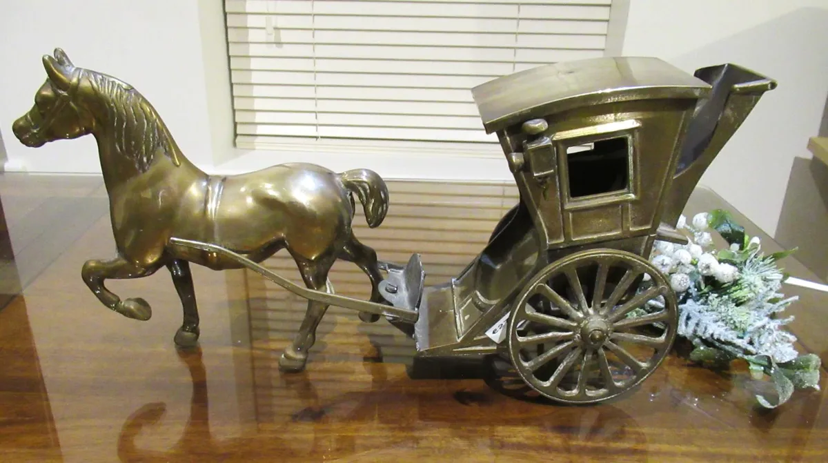 antique brass horse cart cottage pub vintage - Image 3