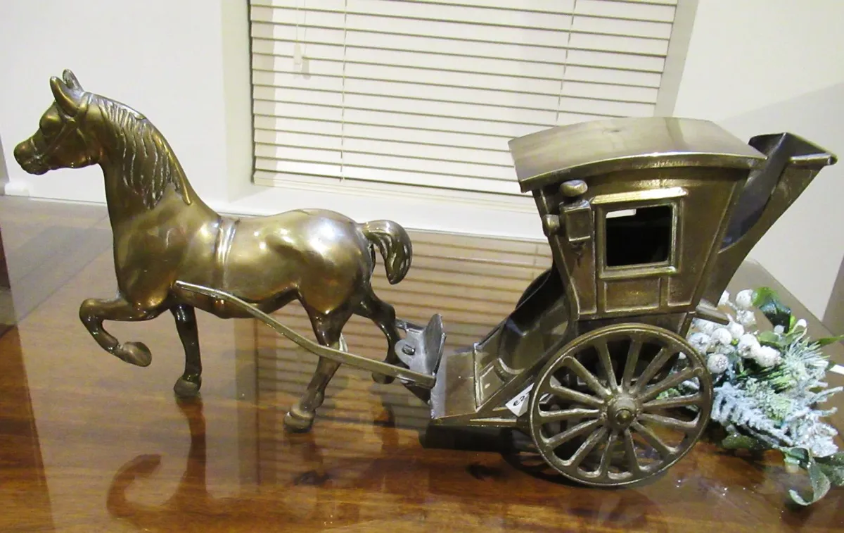 antique brass horse cart cottage pub vintage - Image 1
