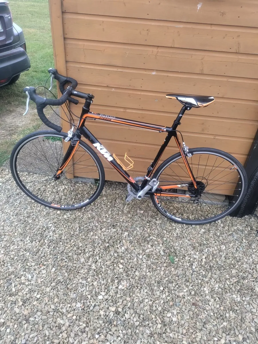Road Bike - Image 2