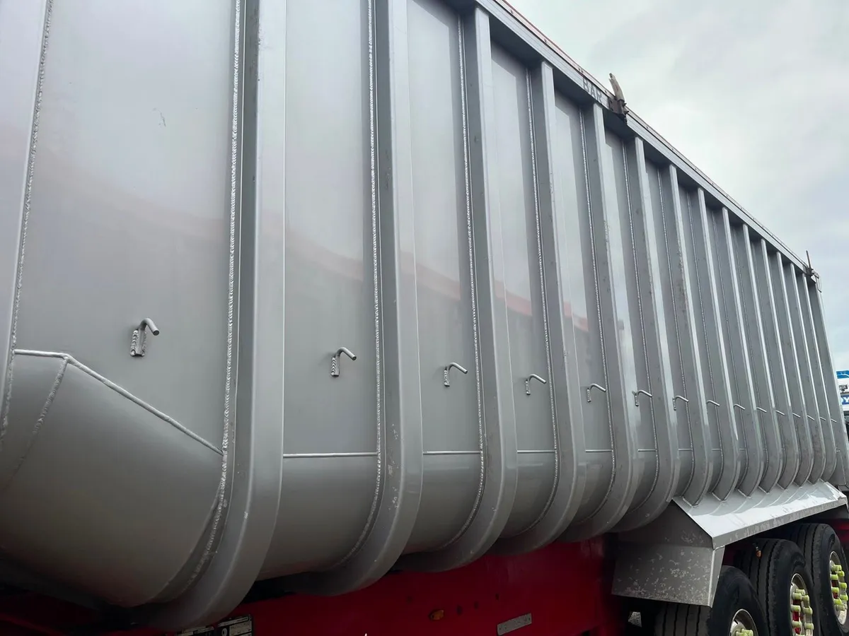 2008 Fruehauf Stepframe Triaxle Tipping Trailer - Image 4