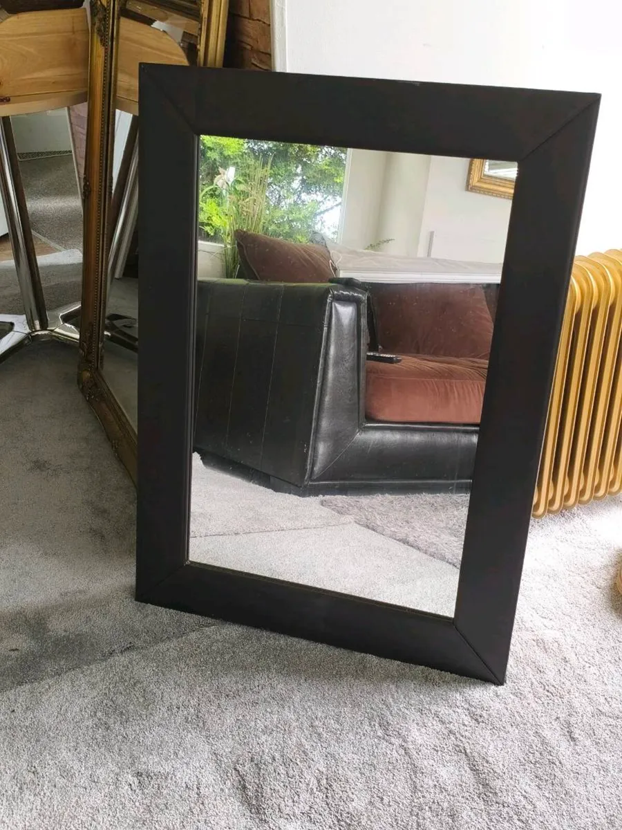 Lovely brown leather effect mirror 20euro. - Image 1