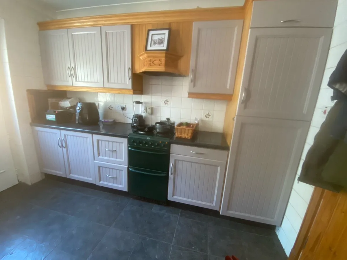 Kitchen - Image 2
