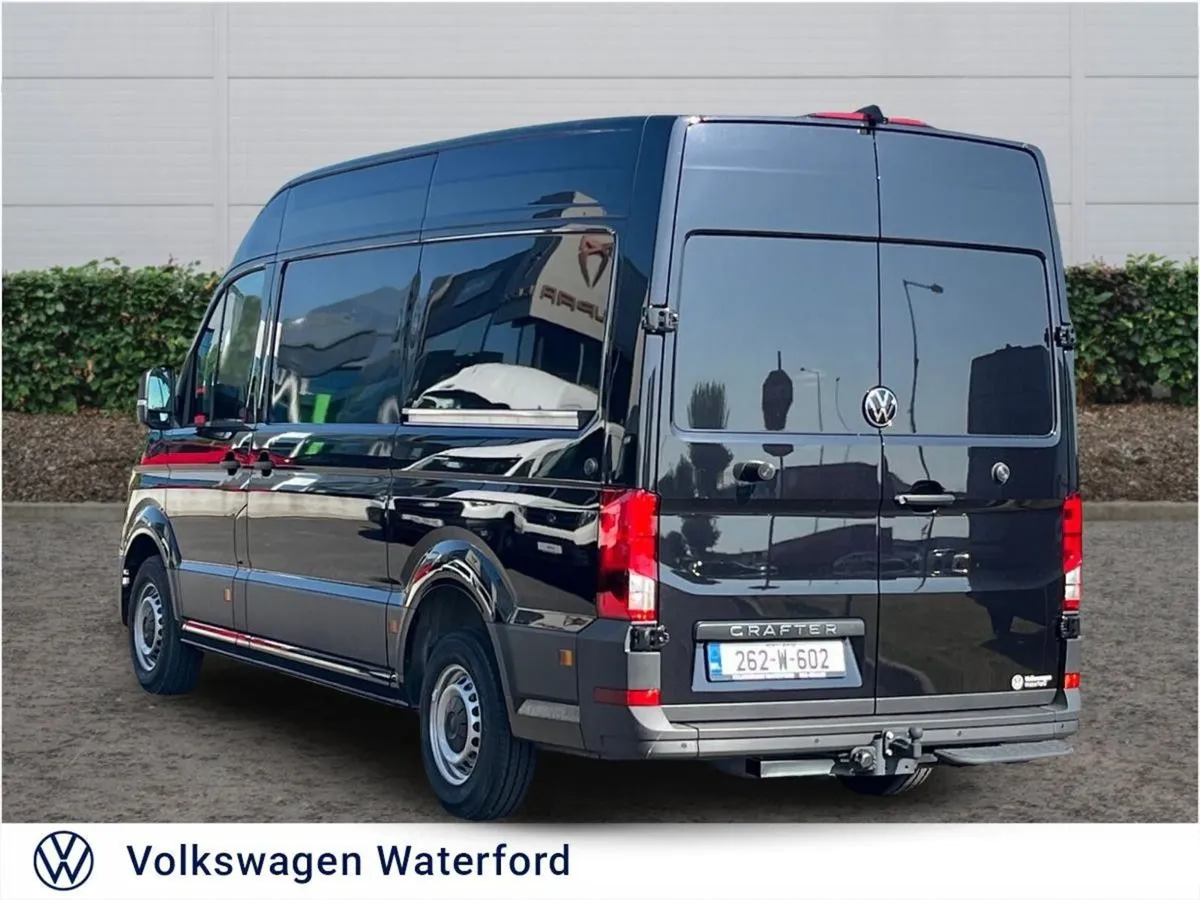 Volkswagen Crafter MWB Highline CR30 140HP manual - Image 3