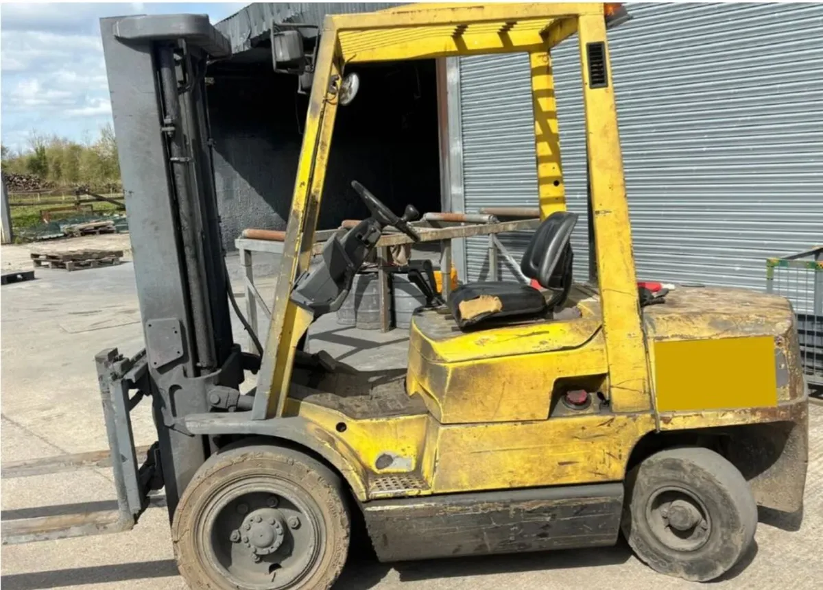 Forklift - Image 2