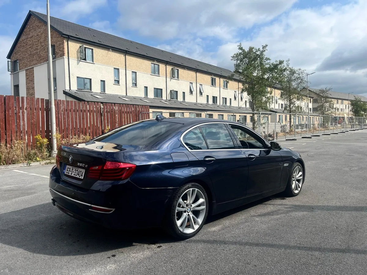 2015 bmw 520d - Image 4