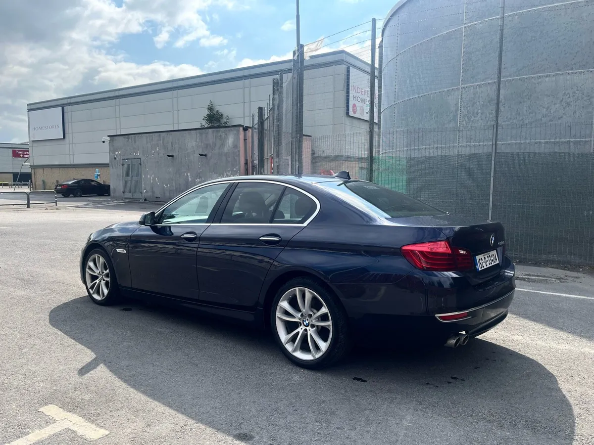 2015 bmw 520d - Image 3