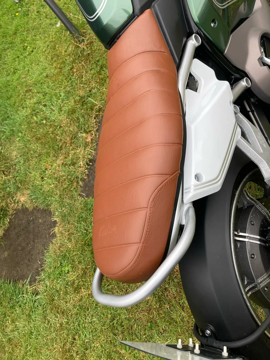 VMOTO Super Soco TC Electric Motorbike 1500W - Image 3