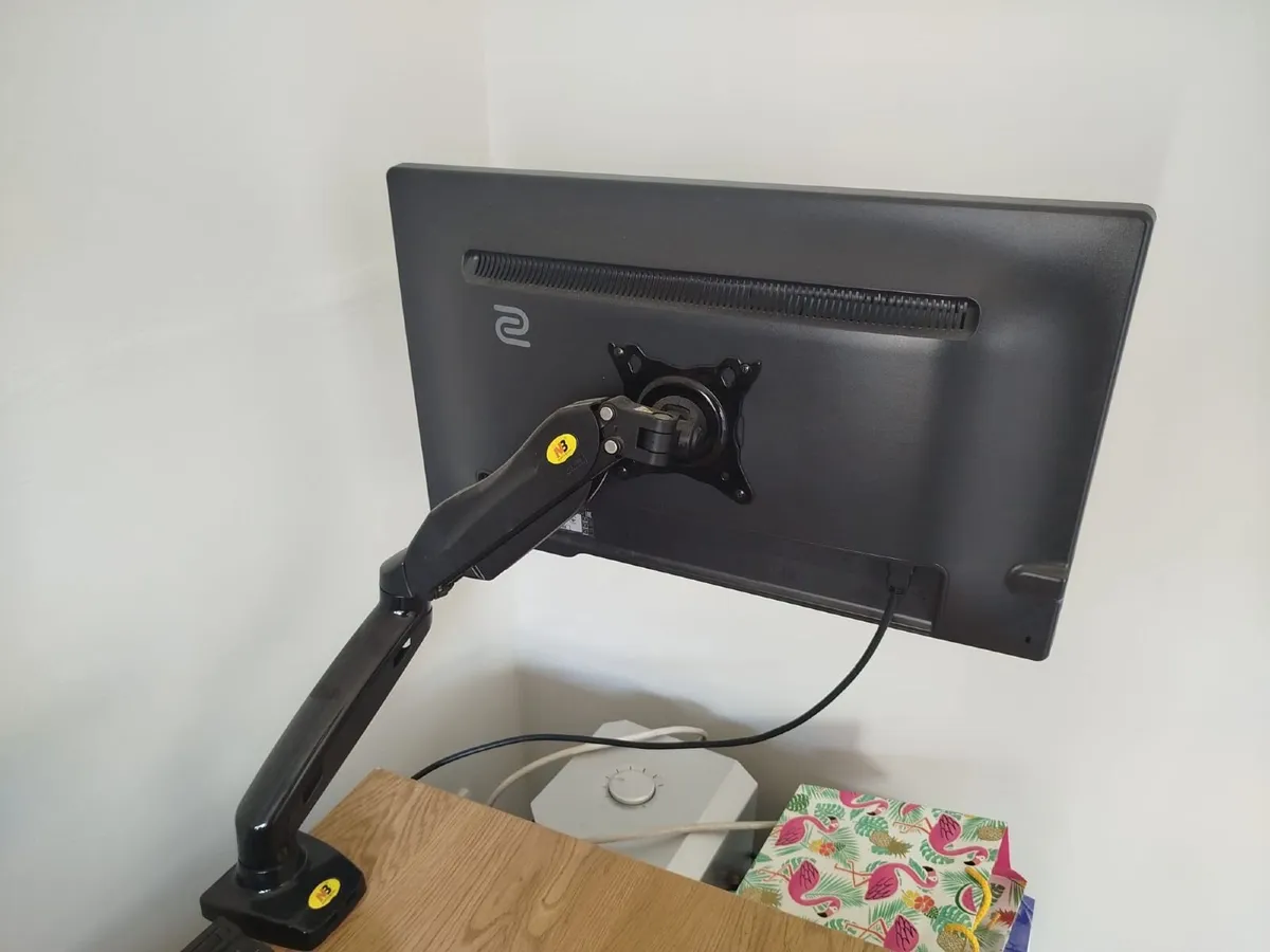 BenQ XL2411P 24" 144Hz Gaming Monitor + Gas Spring - Image 3