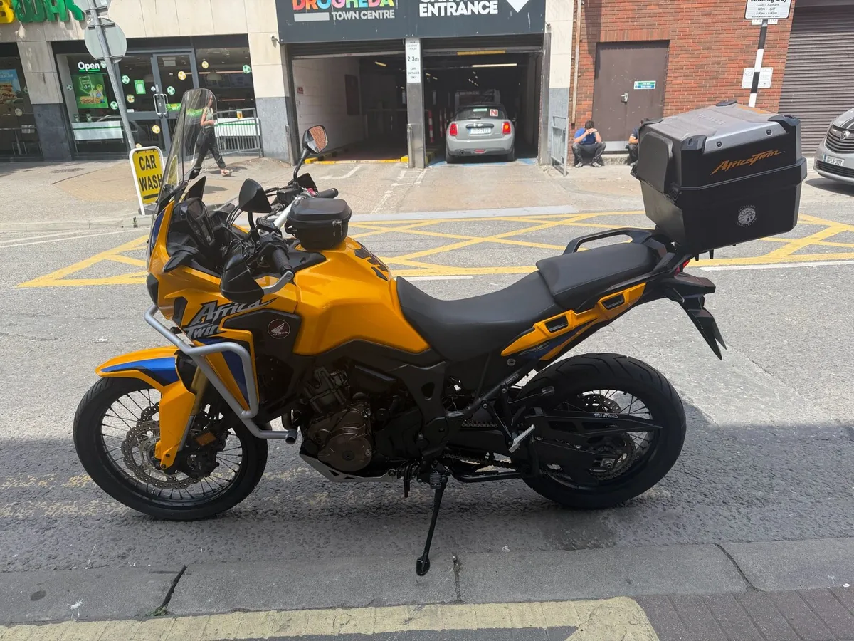 2017 Africa Twin DCT Fully Kitted - Image 4