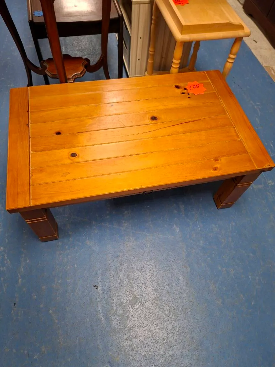 COFFEE TABKE - Image 1