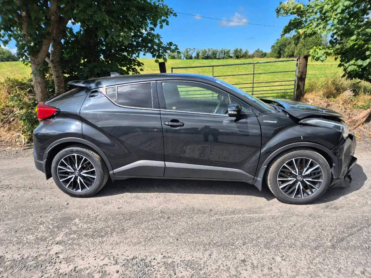 Toyota CH-R - Image 4