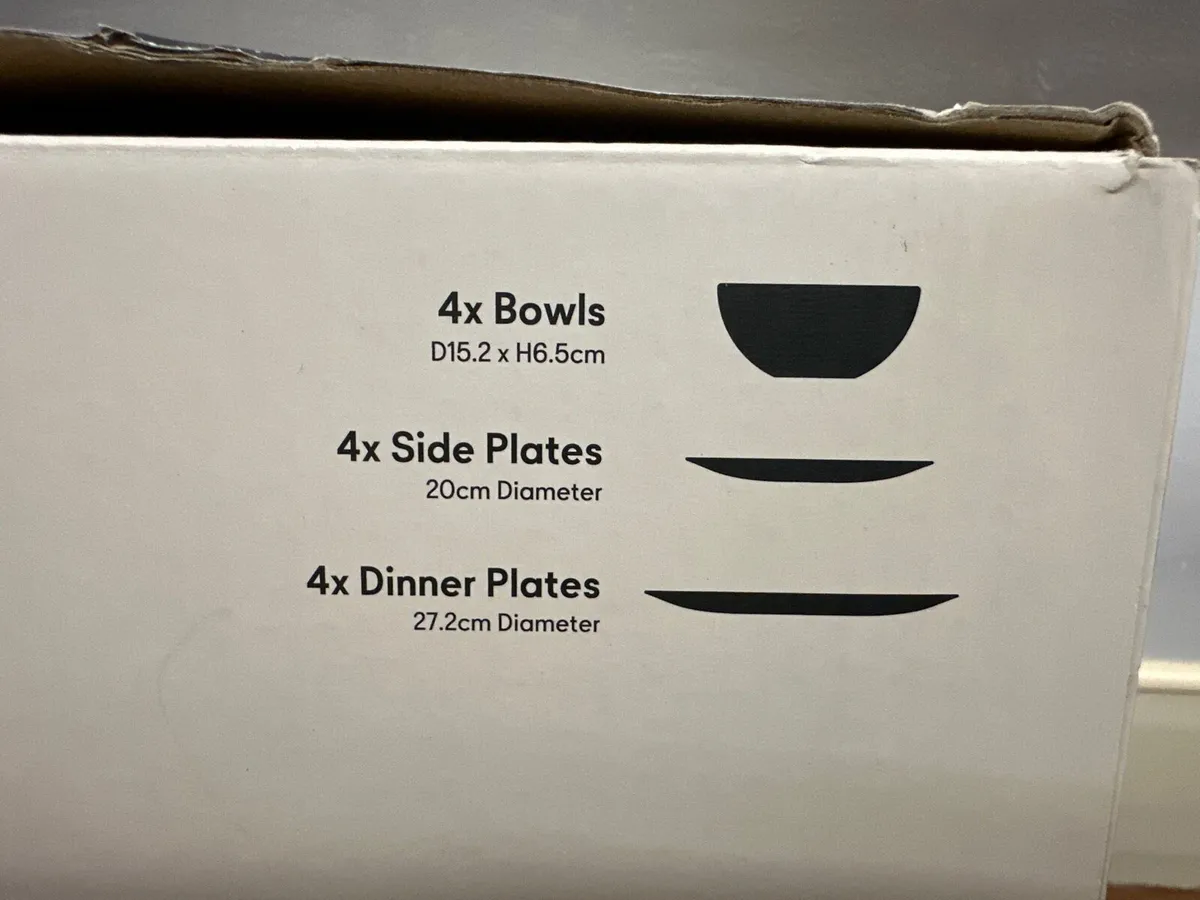 12 Piece Dinner Set - Image 2