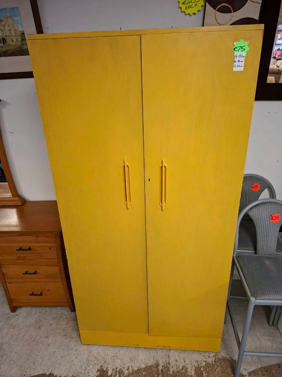 WARDROBE - Image 1