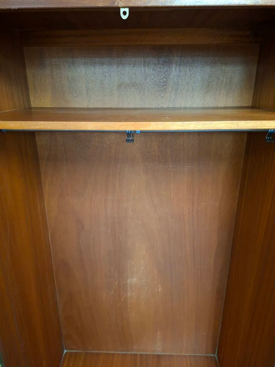 WARDROBE - Image 4