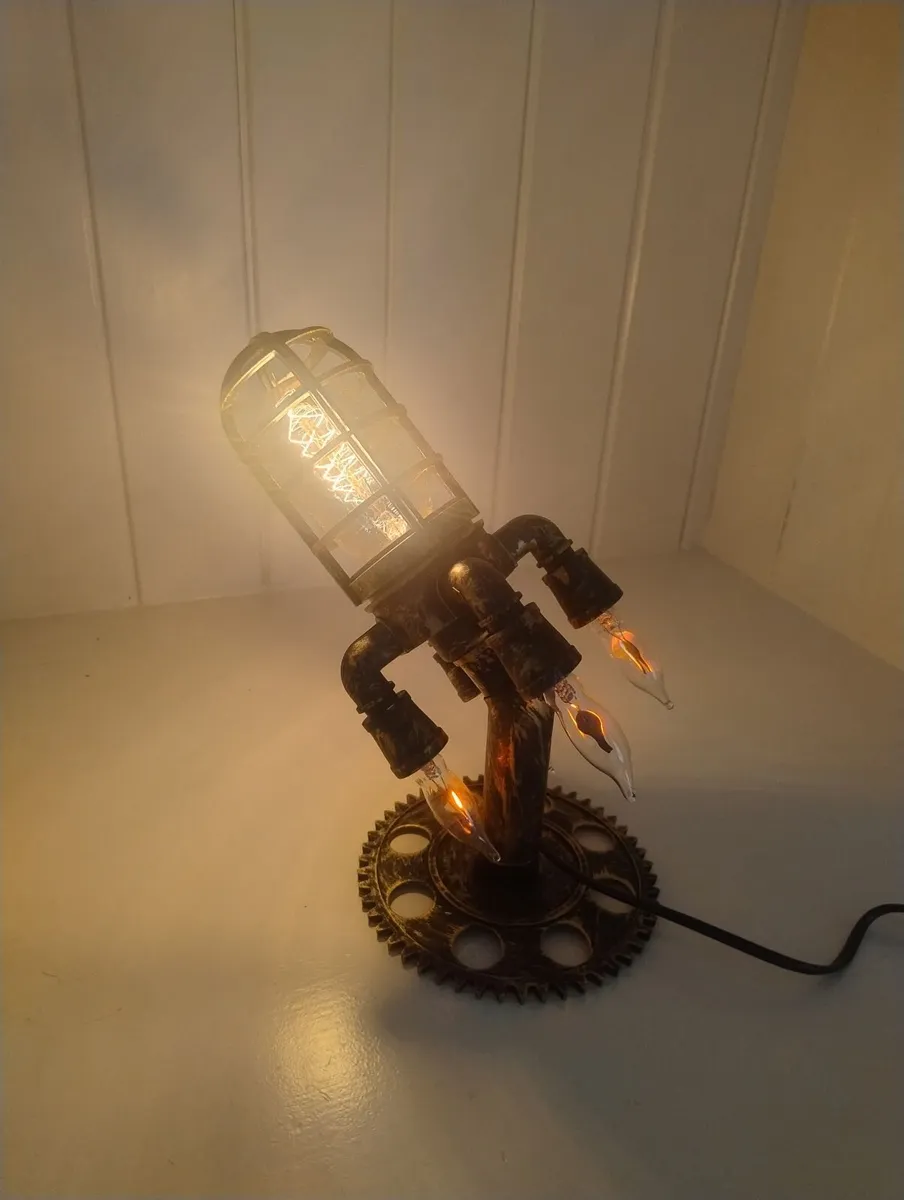 Steampunk Style Table Lamp - Image 3