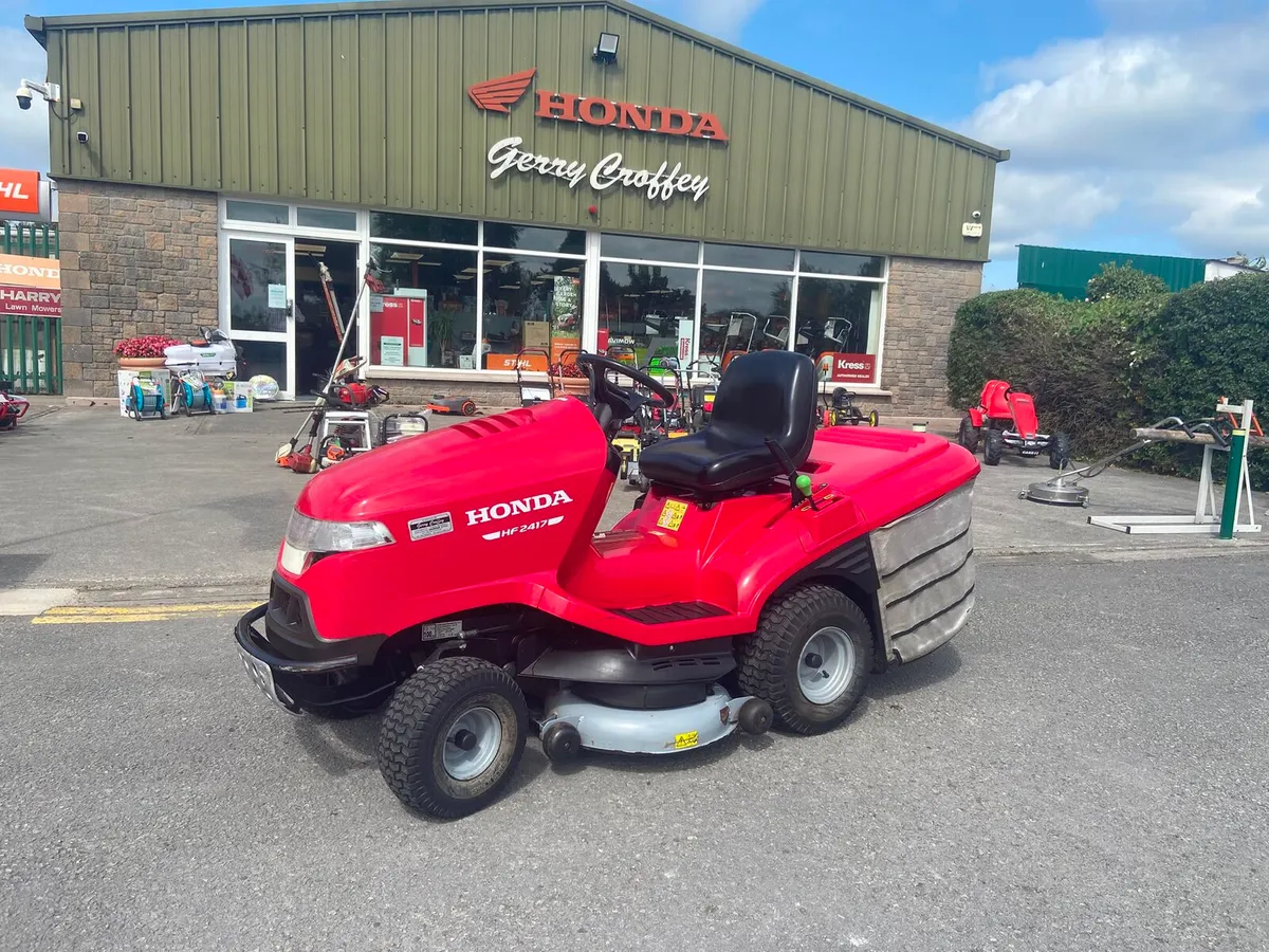 Honda HF2417 Ride on Tractor Mower - Image 2