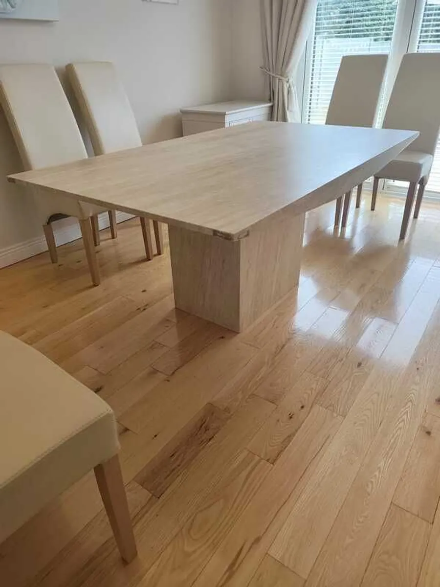 Table & Chairs - Image 3