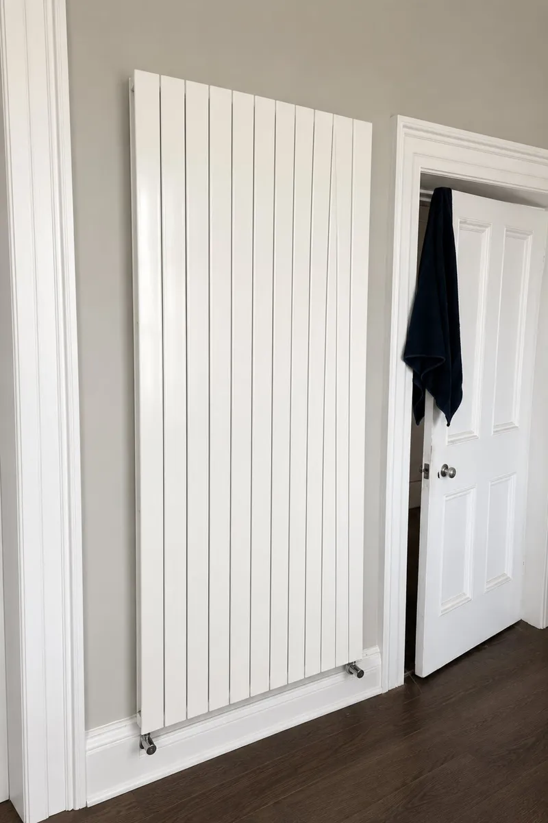 Vertical Radiator Extra large - Image 1