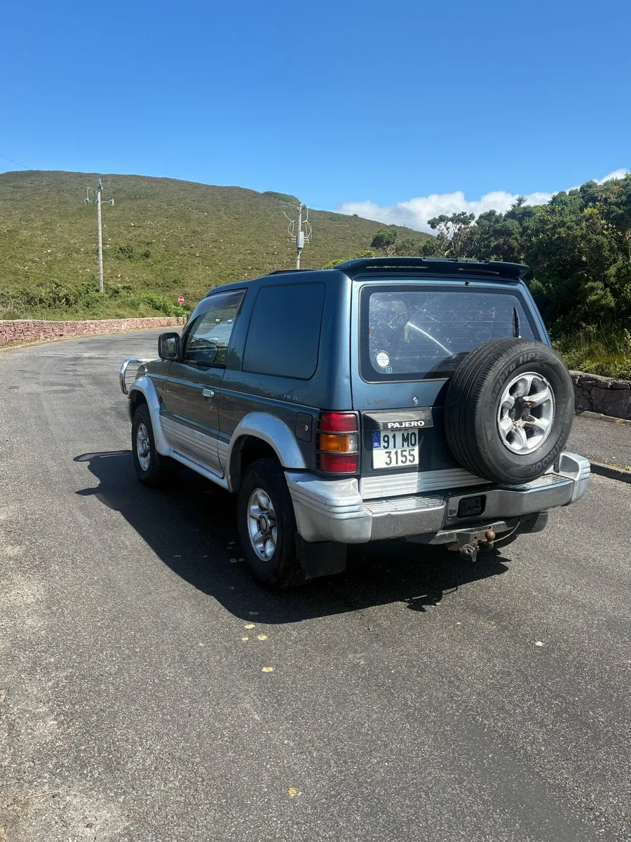Mitsubishi Pajero - Image 3