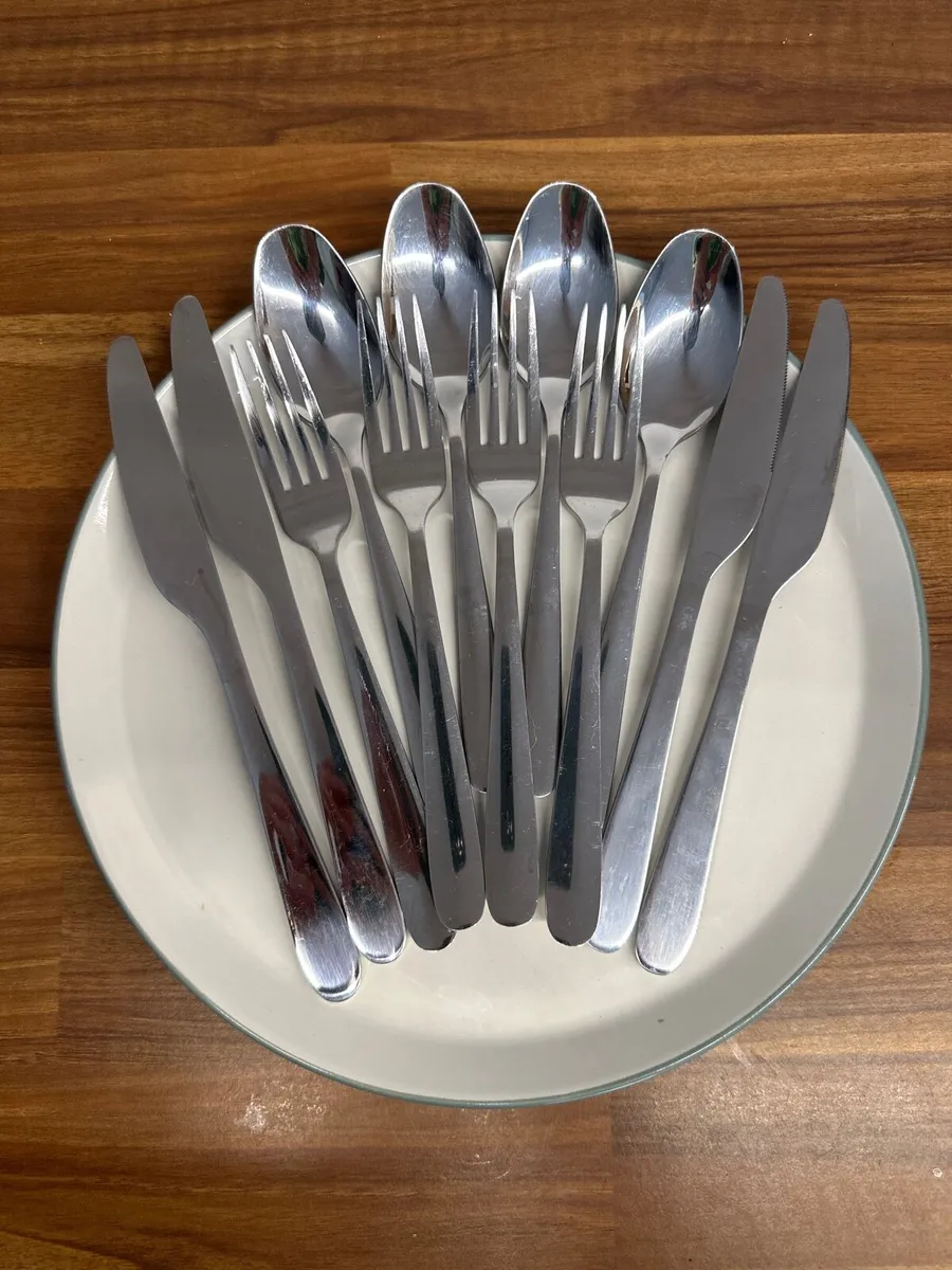 12 Piece Cutlery Set