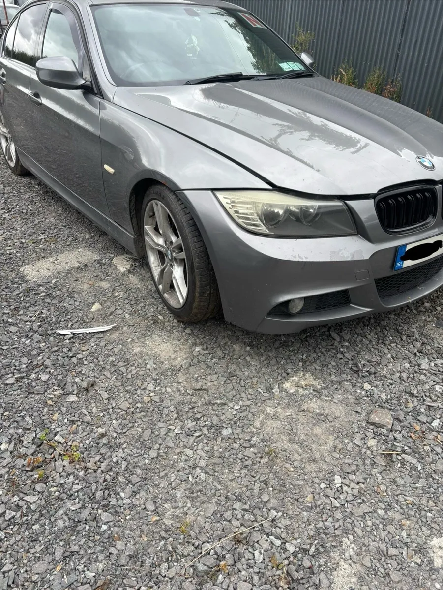 BMW e90 320d msport for parts - Image 1