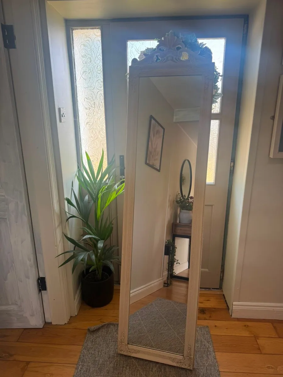 Mirrors - Image 1