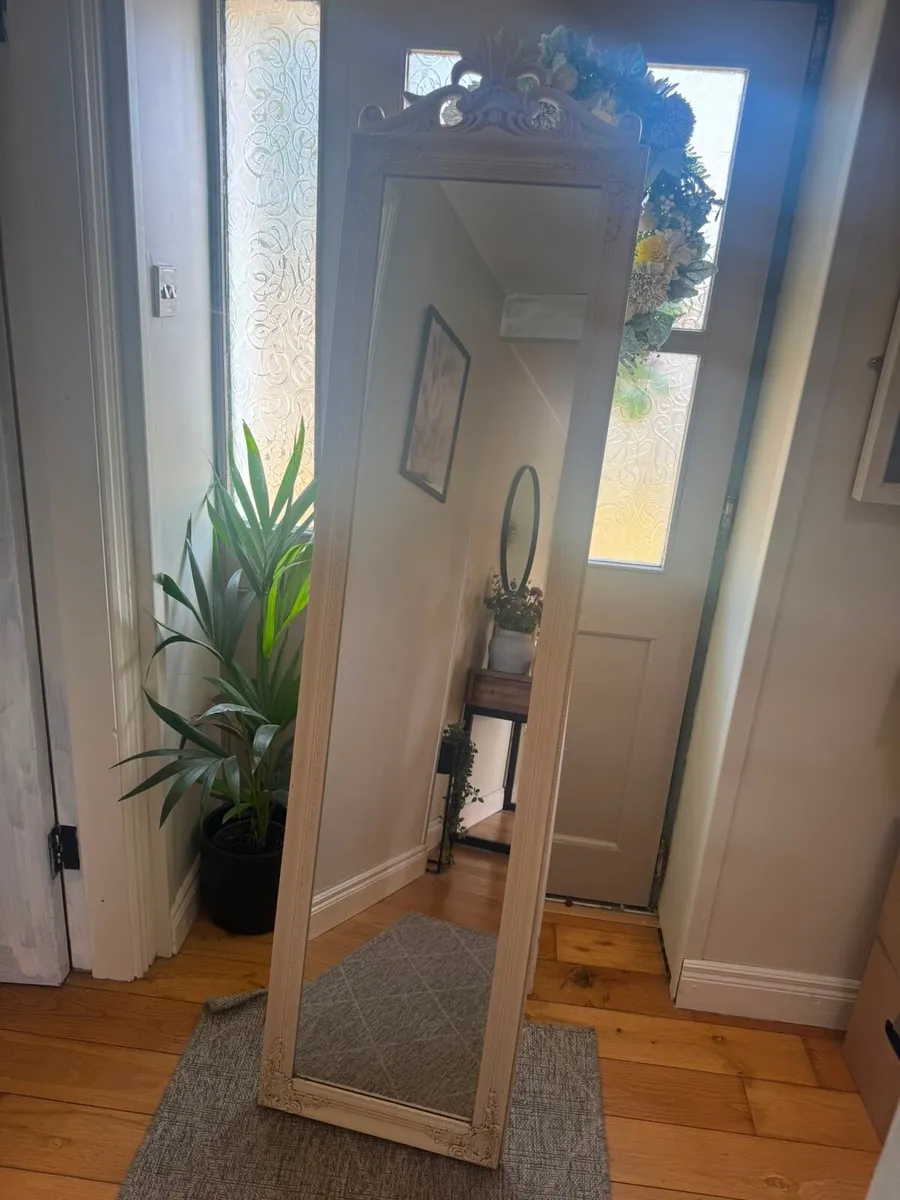 Mirrors - Image 2